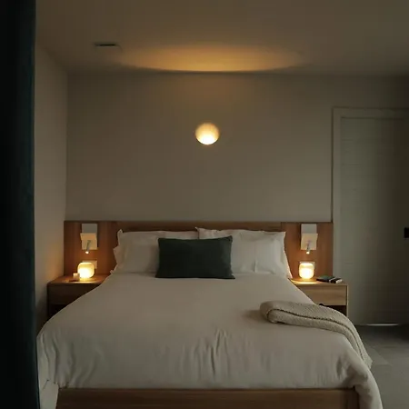 Hotel apartamentowy El Faro Unkempt - Tazones