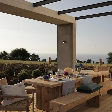 Hotel apartamentowy El Faro Unkempt - Tazones 4*