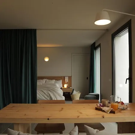 Apart Otel El Faro Unkempt - Tazones Villar (Oles)