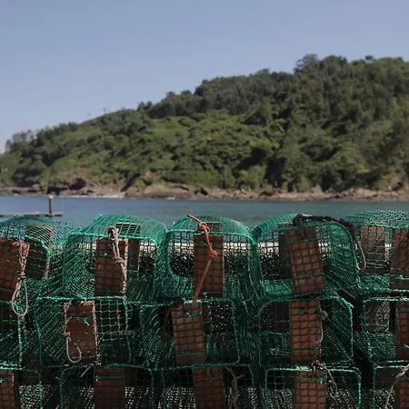 El Faro Unkempt - Tazones Hotel apartamentowy 4*