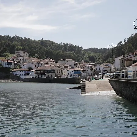 El Faro Unkempt - Tazones 4* Villar (Oles)