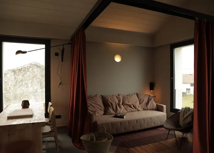 Aparthotel El Faro Unkempt - Tazones Villar (Oles)