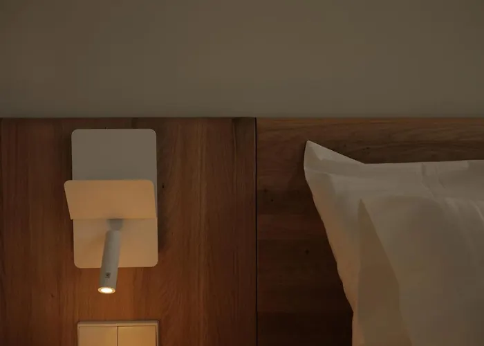 Aparthotel El Faro Unkempt - Tazones 4*