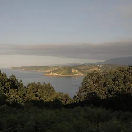 El Faro Unkempt - Tazones Apartahotel 4*